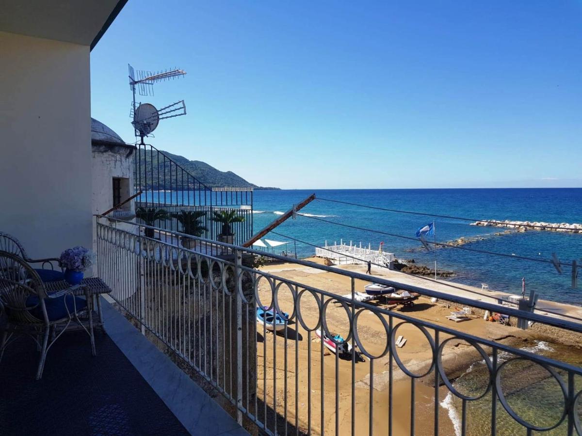 Casa Vacanze Porto Delle Gatte Santa Maria di Castellabate Zewnętrze zdjęcie